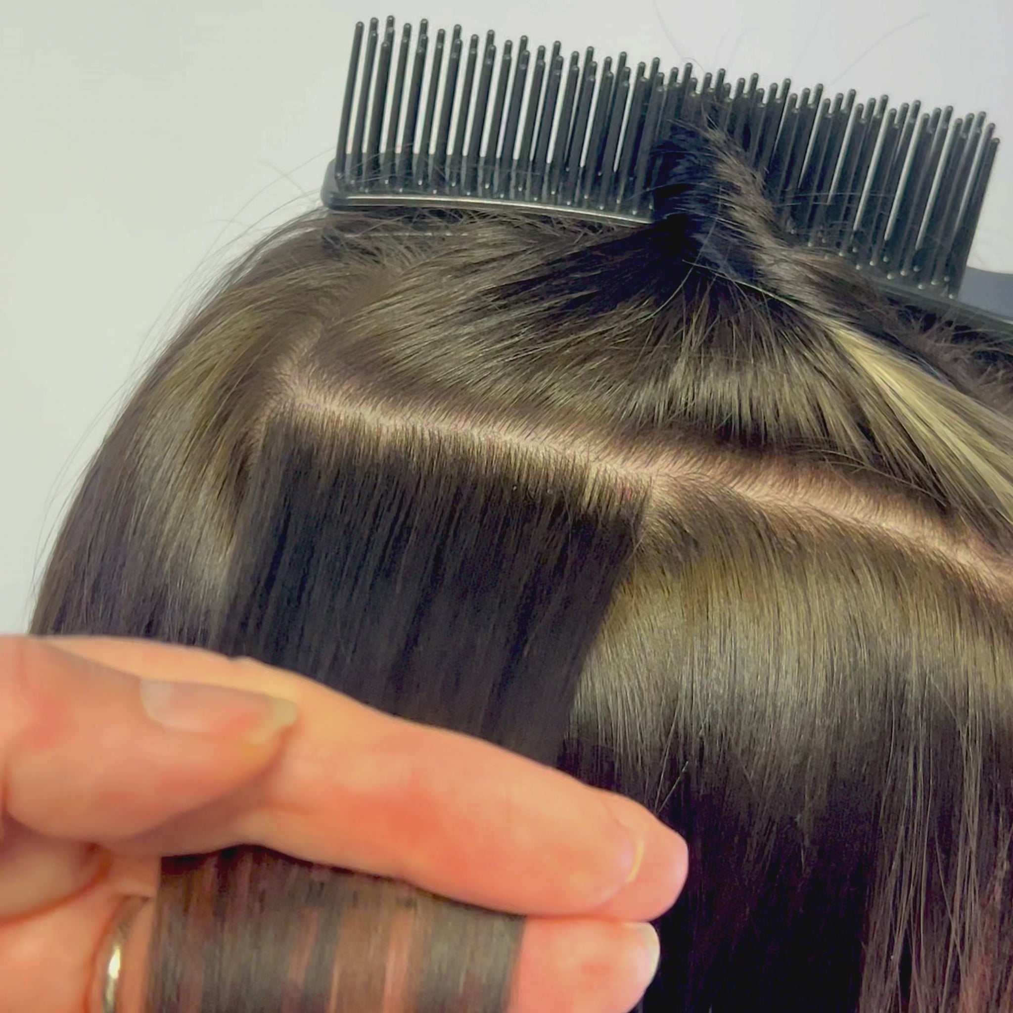 video of heat guard for hair extensions