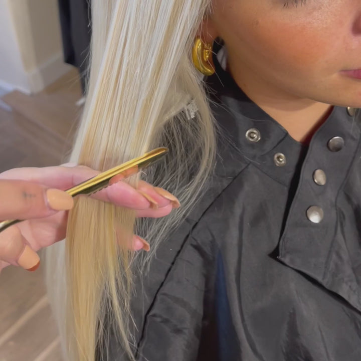 hairdressing razor used for hairdressers and barbers